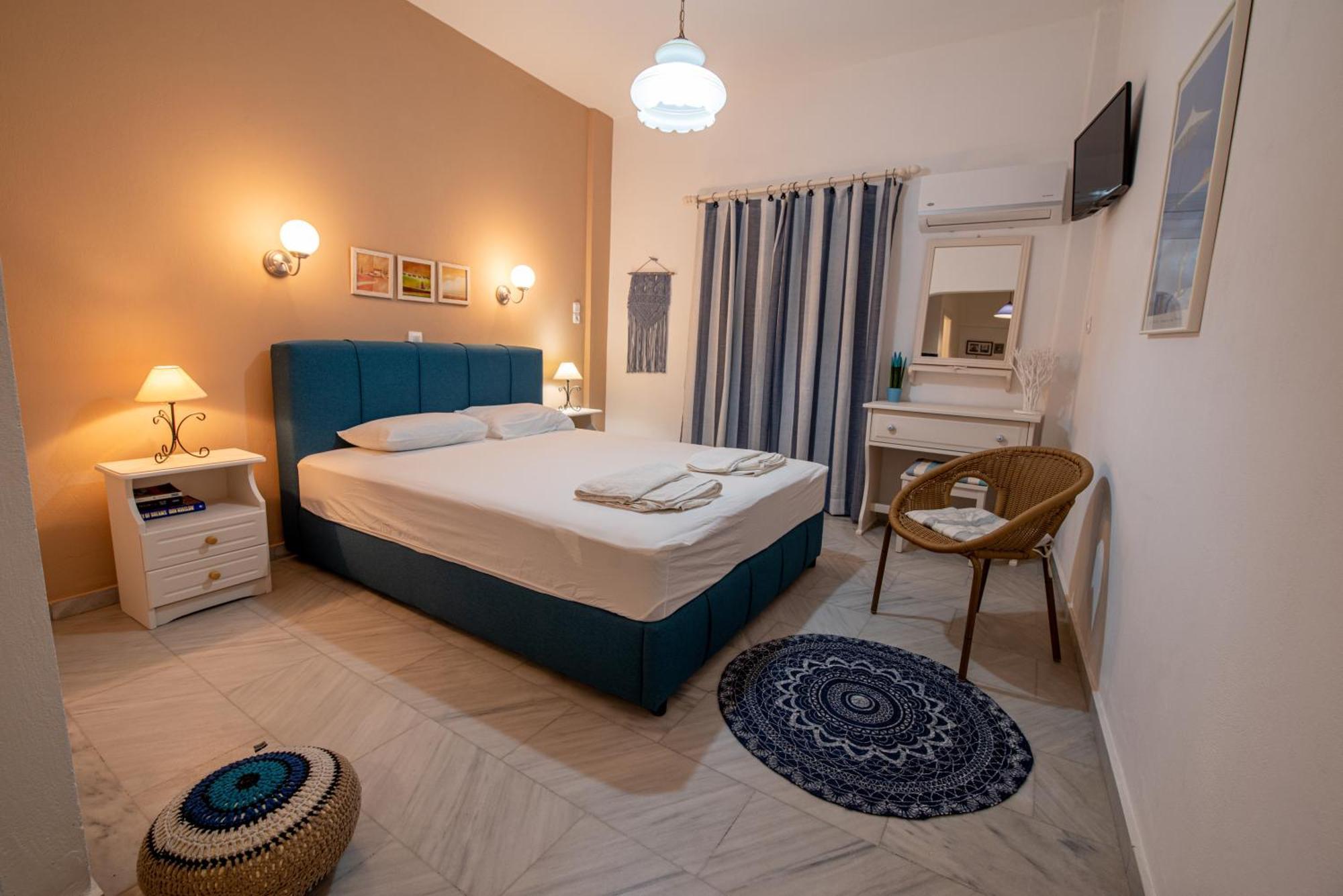 Stella Studios Poros Town Exterior foto